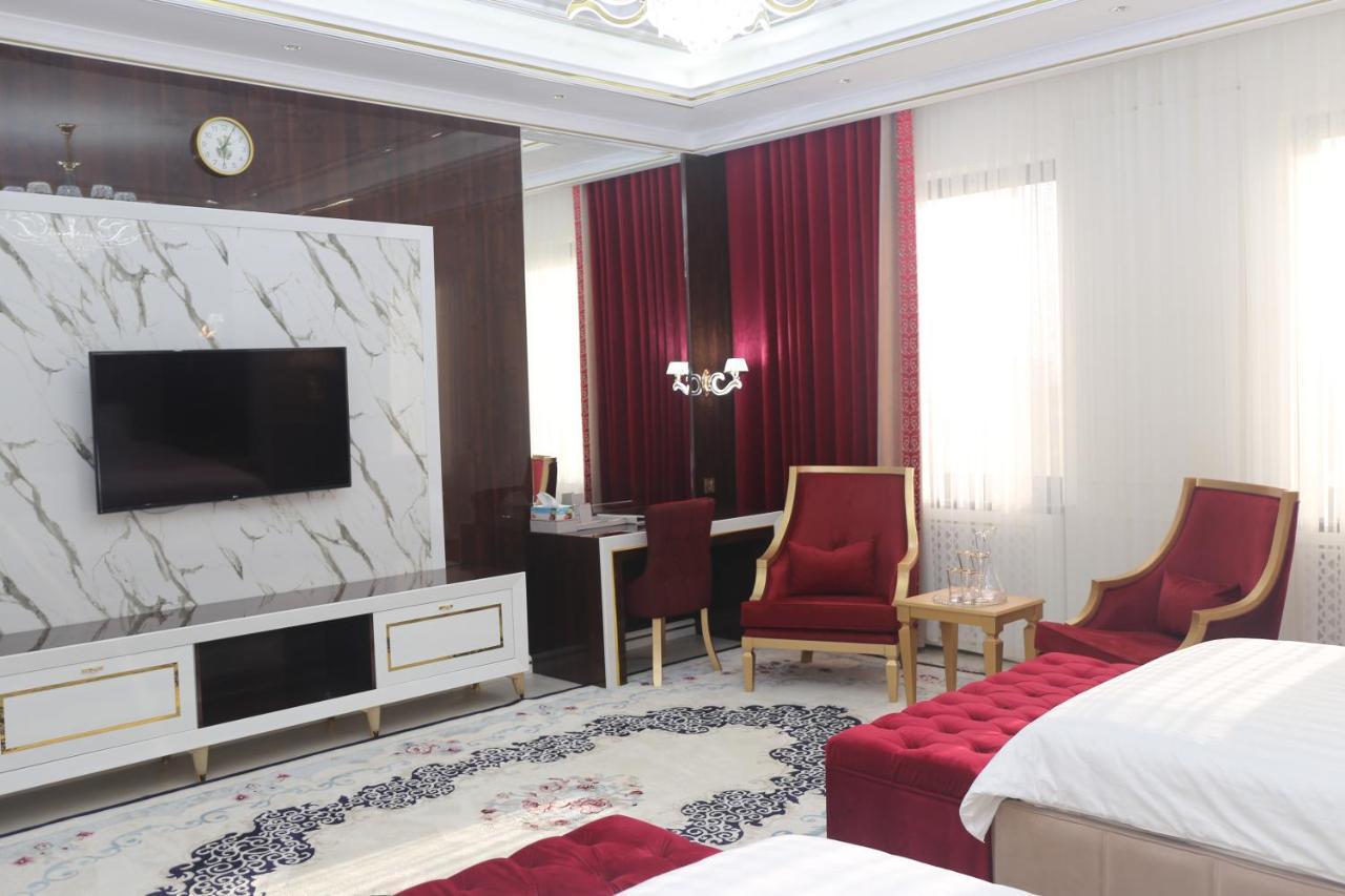 Safo Dushanbe Exterior foto